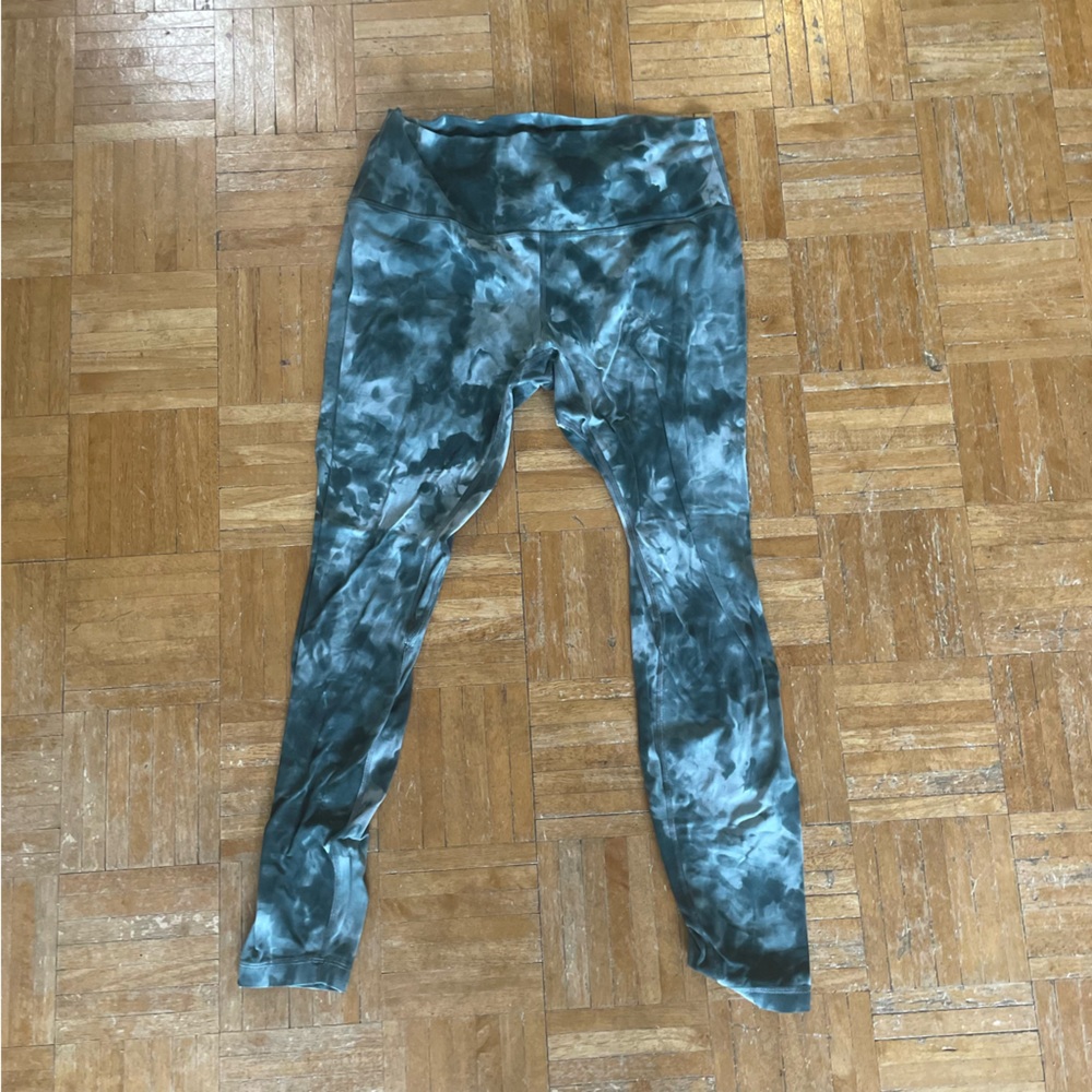 Lululemon Align Leggings Size 10 Green Tie Dye